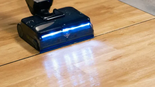 Odkurzacz pionowy Tineco.