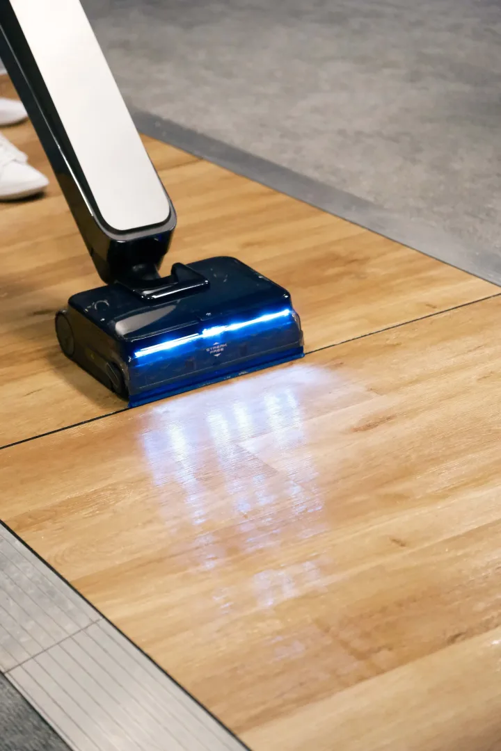 Odkurzacz pionowy Tineco.