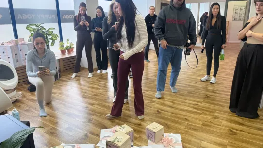 Uszy Do Góry x MOVA.