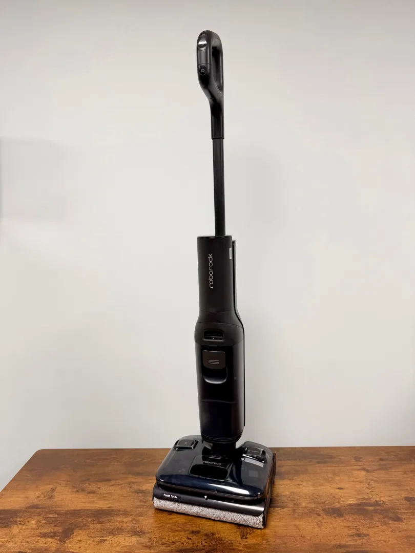 Roborock F25 Ace Pro - odkurzacz myjący.