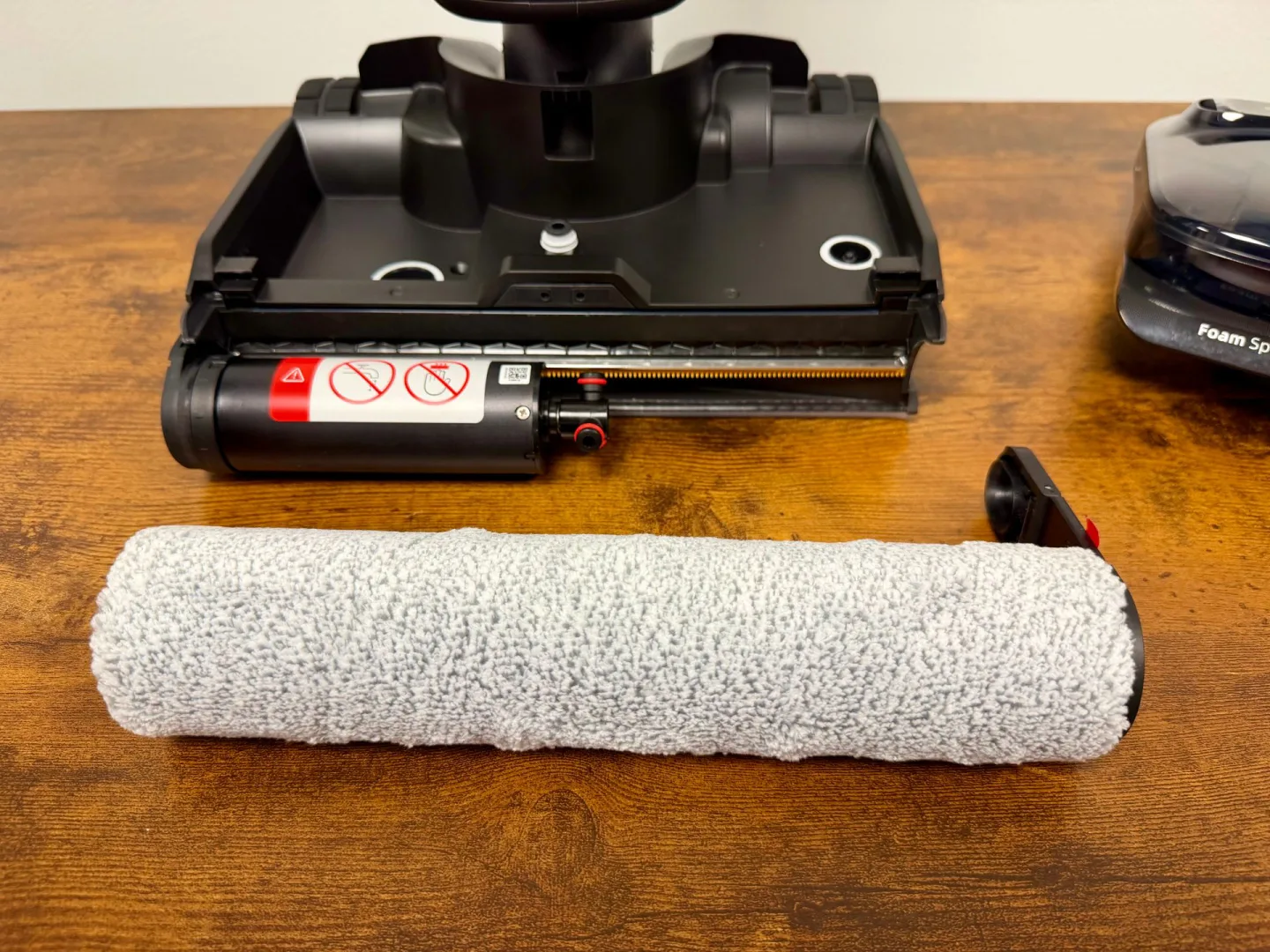 Roborock F25 Ace Pro - odkurzacz myjący.