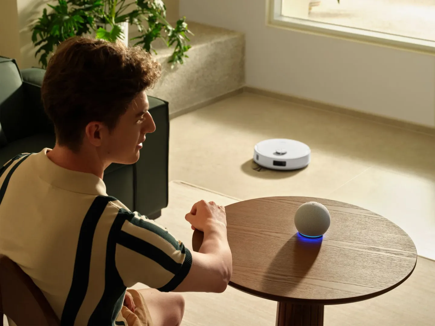 Robot sprzątający MOVA E20s Pro Plus.