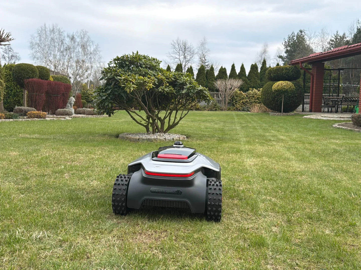 Robot koszący Dreame A3 AWD Pro.