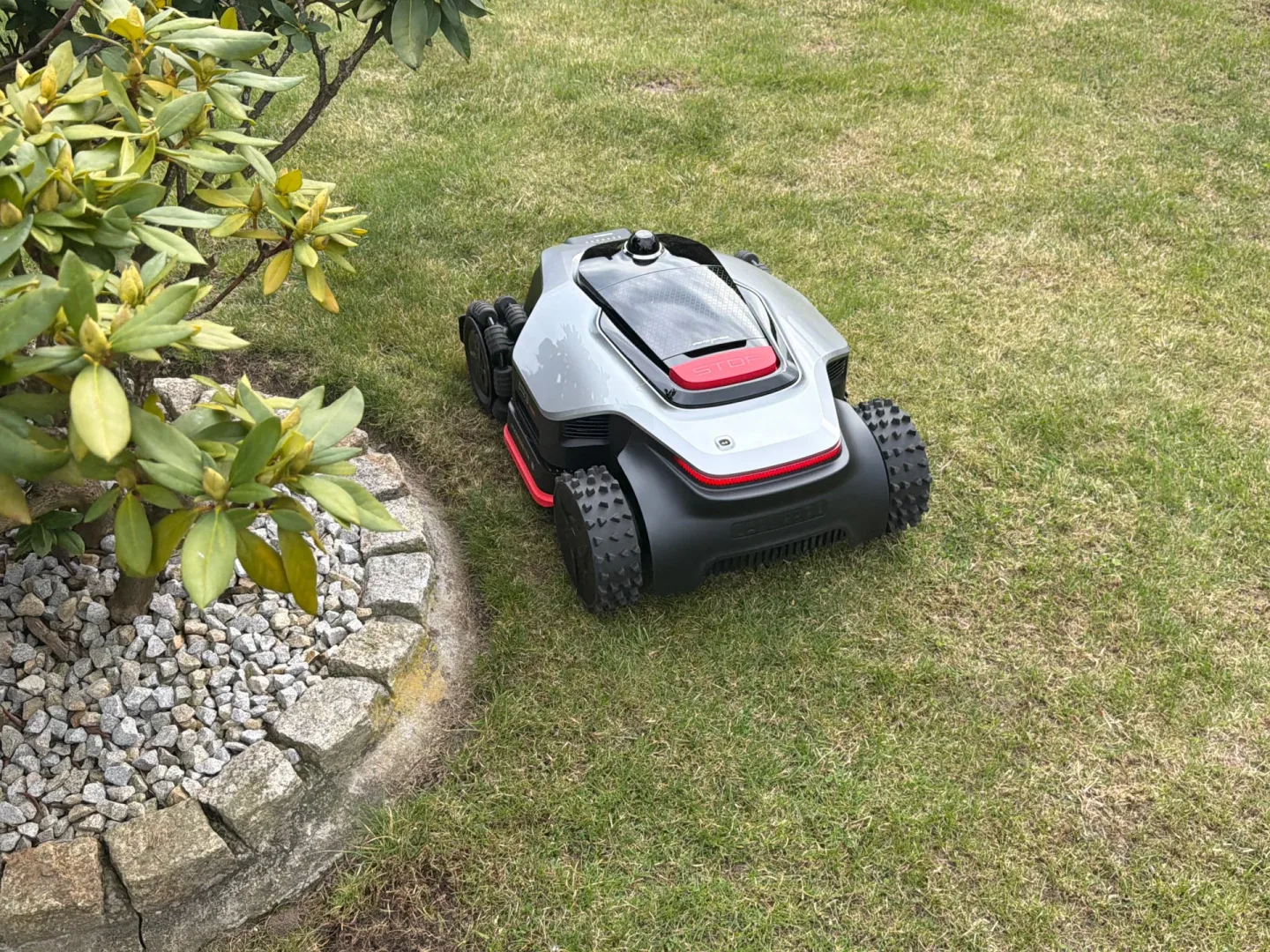 Robot koszący Dreame A3 AWD Pro.