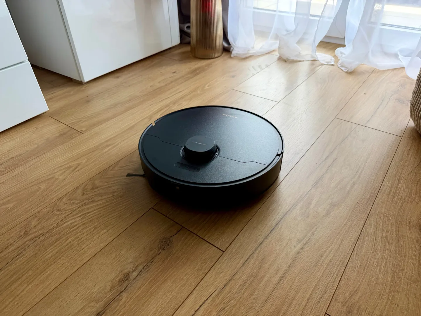 Dreame L50s Pro Ultra  - robot sprzątający z funkcją mopowania.
