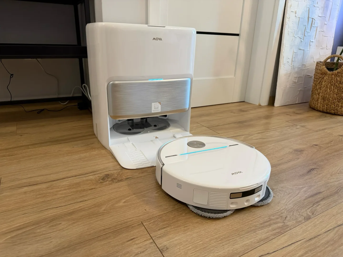 MOVA V70 Ultra Complete. Fot.: AGDWorld.pl.