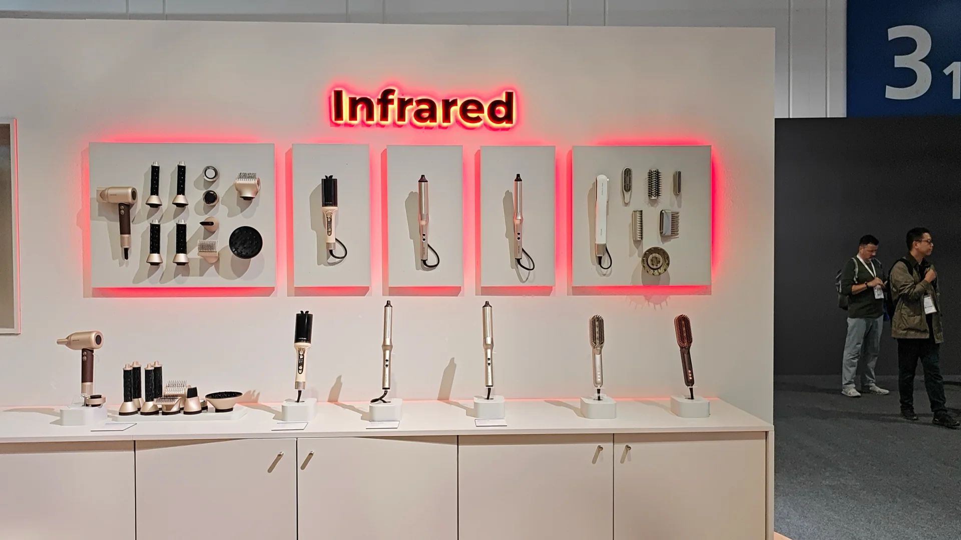 Cecotec na IFA 2026 Berlin - na zdjęciu sprzęt beauty