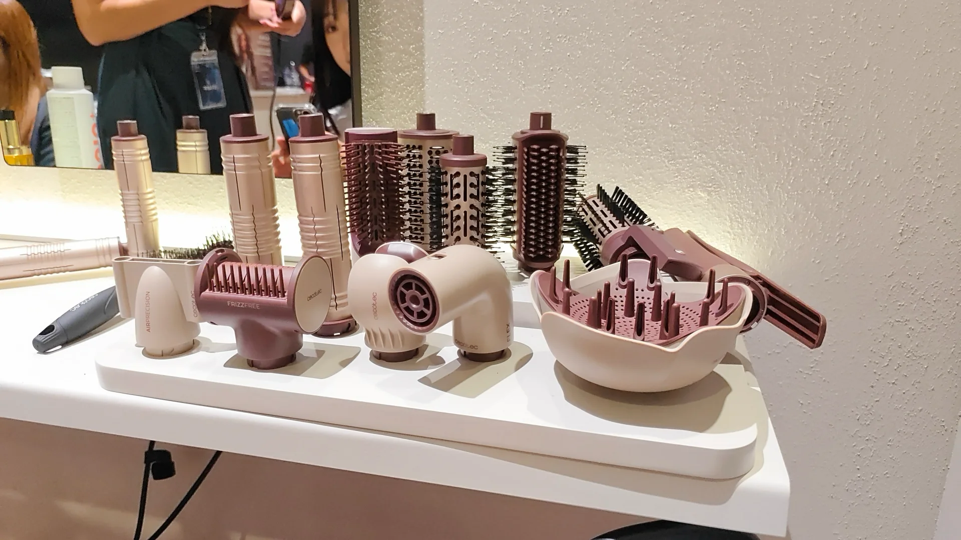 Cecotec na IFA 2026 Berlin - na zdjęciu sprzęt beauty